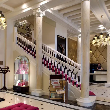 酒店 Grand & Thalasso 圣让－德吕兹