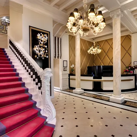 Grand & Thalasso 酒店 圣让－德吕兹