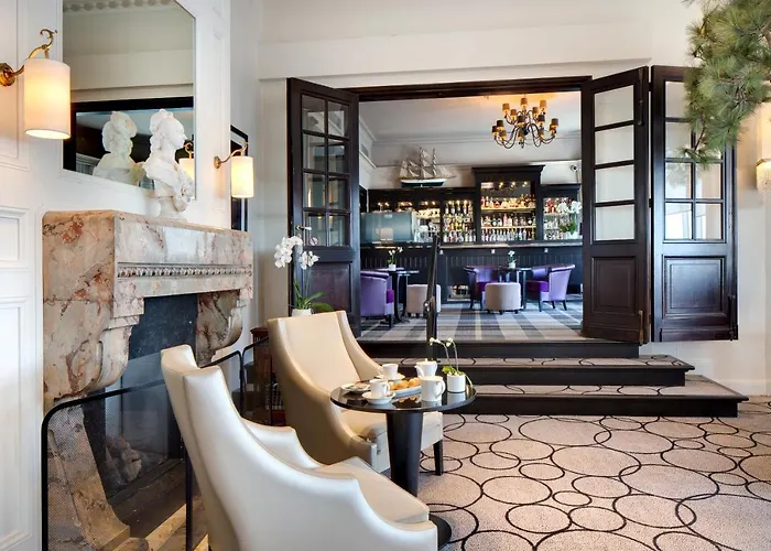 Готель Grand & Thalasso 5*