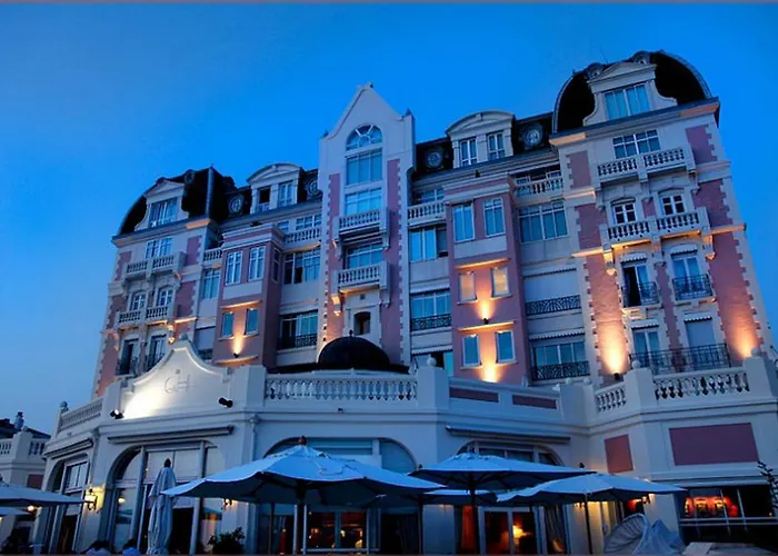 Grand & Thalasso 생장드루즈