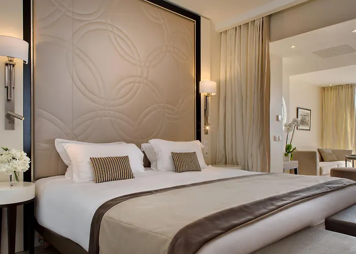 Grand & Thalasso 5* 생장드루즈