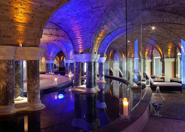 호텔 Grand & Thalasso 생장드루즈