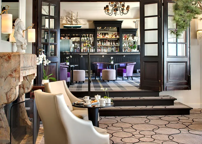 Grand & Thalasso Готель Сен-Жан-де-Люз