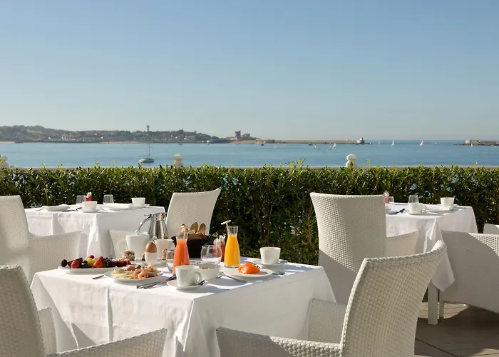 Готель Grand & Thalasso